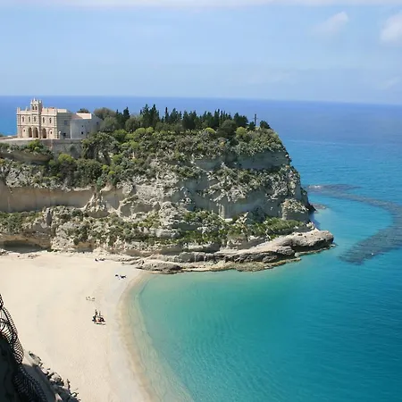 Degli Oleandri Tropea